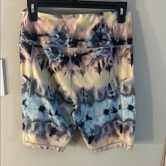 Blue and Yellow Bike Shorts with Tie-Dye Effect - Picture 4 of 9